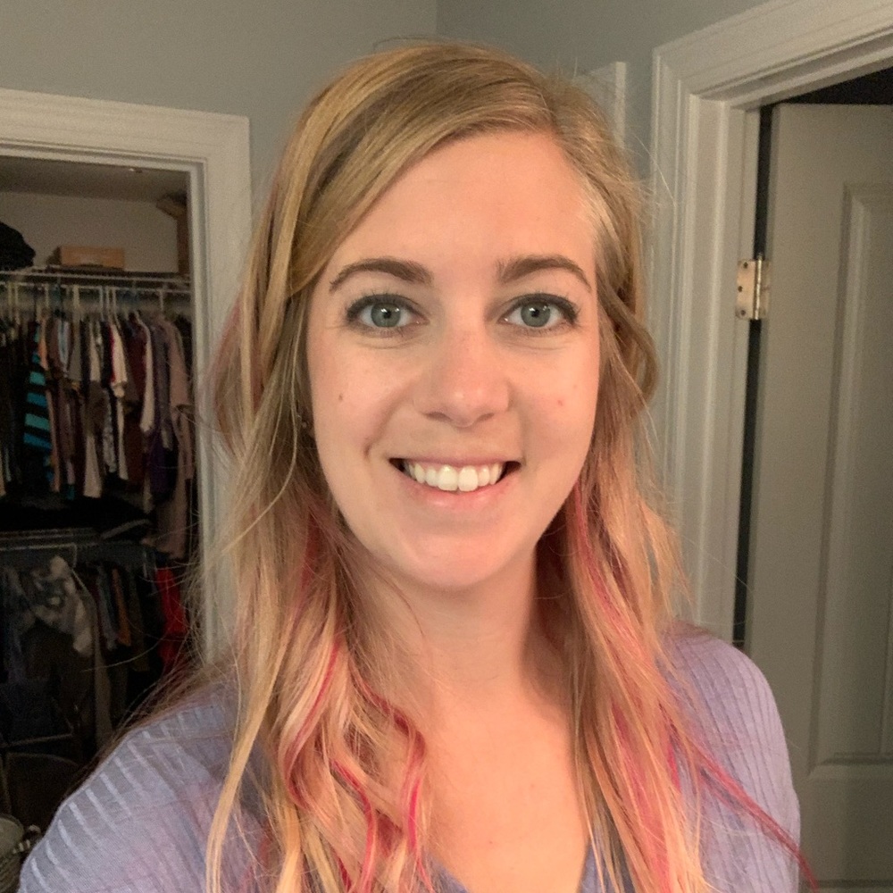 Meet your Posher, Christina